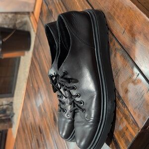 Dr. Martens Dante Leather Sneakers